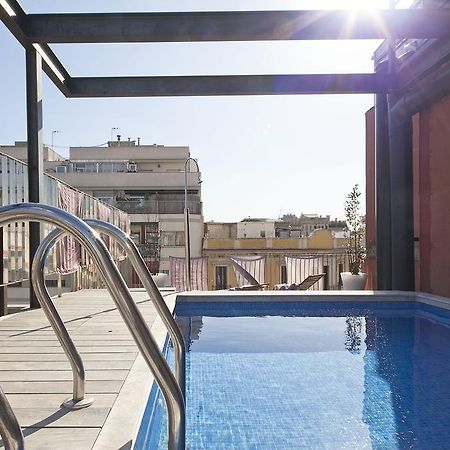 Apartment Barcelona Rentals - Pool Terrace In City Center Bagian luar foto